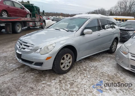 2007 Mercedes-Benz R 350 4Matic z USA, uszkodzony, nr VIN 4JGCB65E57A052688